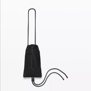 Lululemon Play Forward Crossbody Pouch